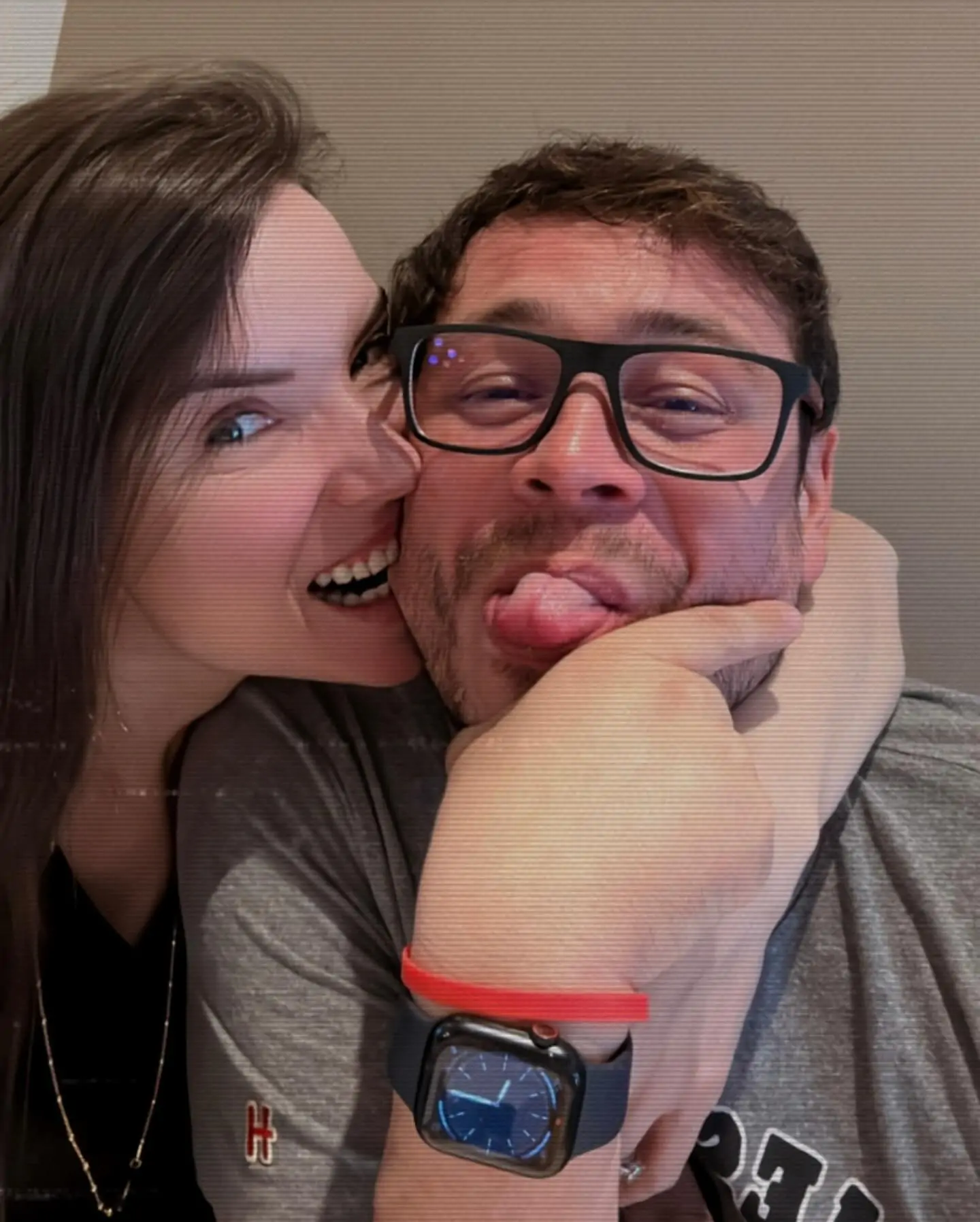 Ahh se eu dissesse que algum dia imaginei encontrar um cara tão perfeito, estaria mentindo… Muito sortuda em comemorar mais um aniversário seu, @febernardi1212 🤎